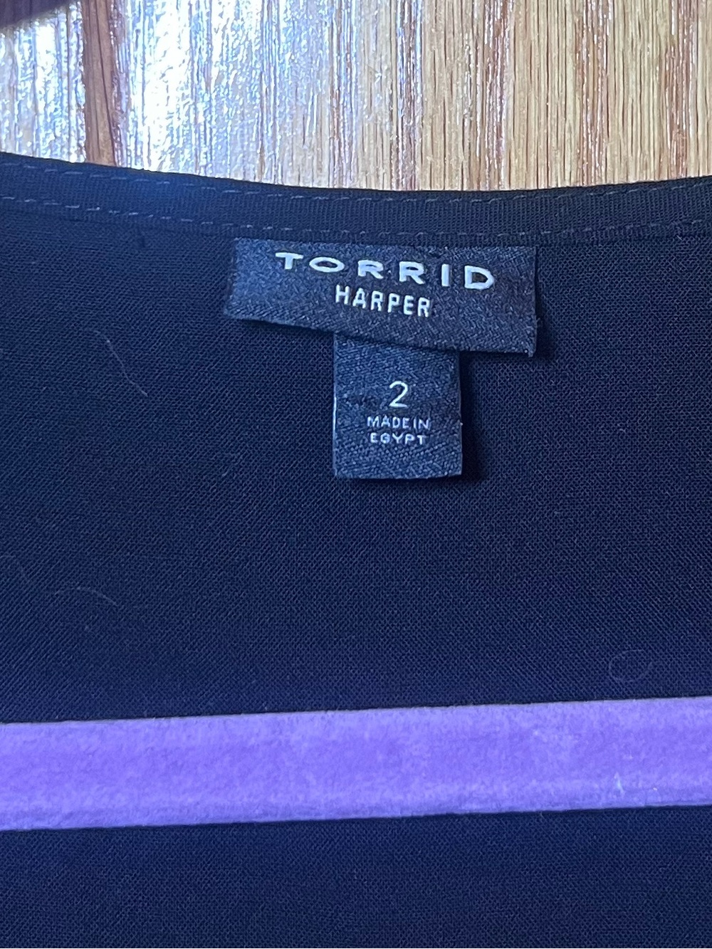 TORRID 2(2X) Black pullover Harper with button wrist blouse - Picture 3 of 6